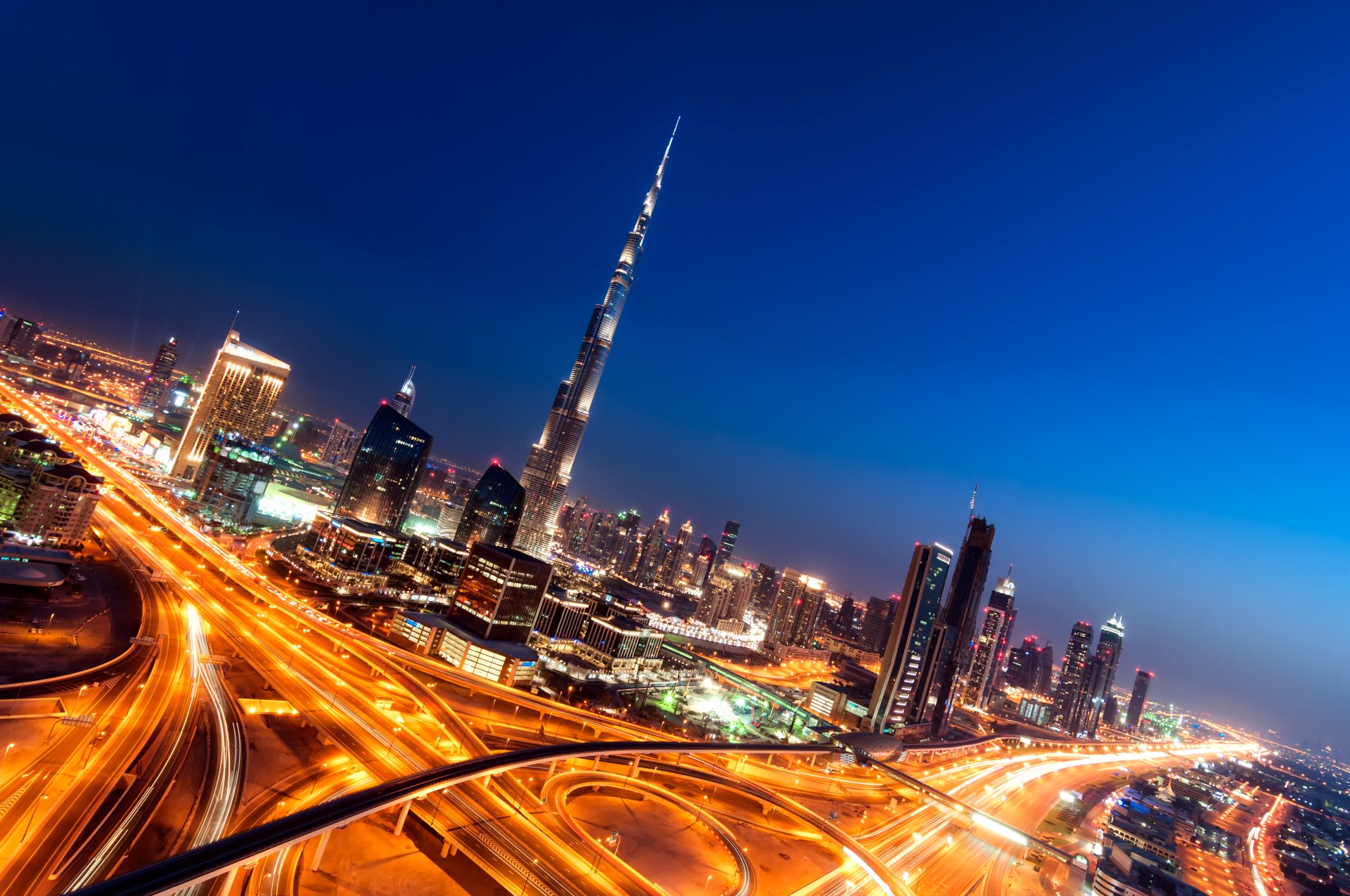 Relocating to Dubai: A Guide to a Seamless Personal & Business Transition